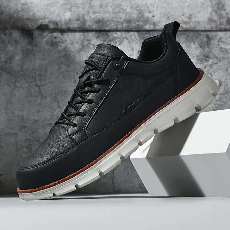 Hadrian - Classic Lace-Up Leather Sneakers