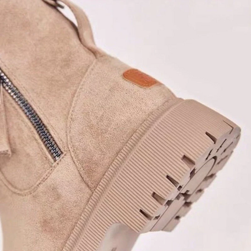 Adriana - Insulated Winter Boots with Treaded Sole